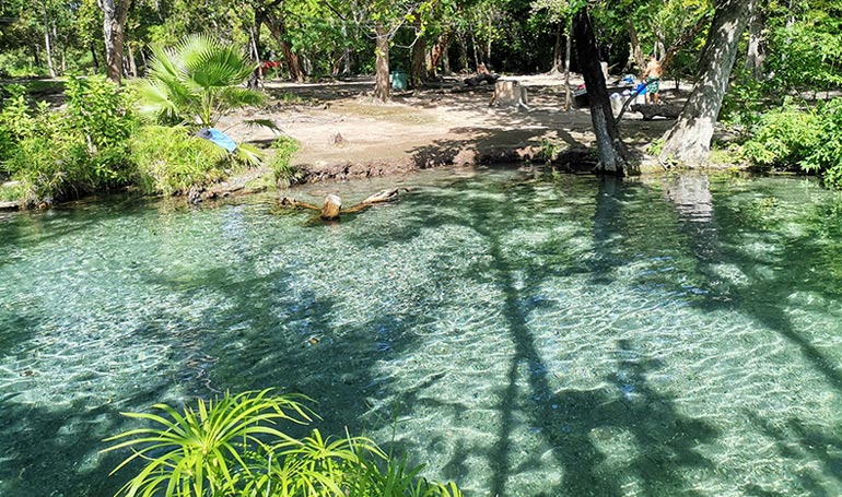 Tour Las Manantiales Balneario Natural con Tour Sin Límites