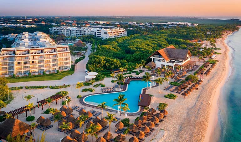 Tour Riviera Maya 8 al 11 de mayo en Ocean Riviera Paradise Sección Adultos El BEso - Viajes y excursiones Tour Sin Límites