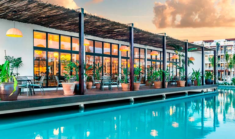 Tour Riviera Maya 8 al 11 de mayo en Ocean Riviera Paradise Sección Adultos El BEso - Viajes y excursiones Tour Sin Límites