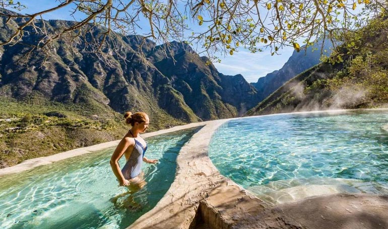 Tour Grutas de Tolantongo con Tour Sin Límites