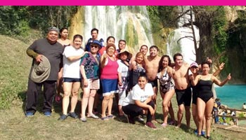 Grupo de amigos viajeros - Tour Sin Límites